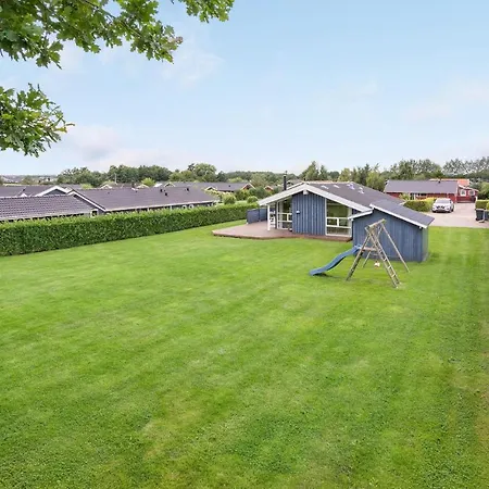 Stunning In Haderslev With Kitchen *